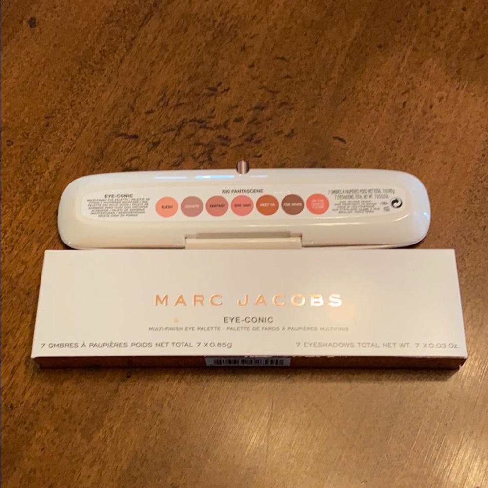Marc Jacobs Eye-Conic Fantascene Palatte NEW